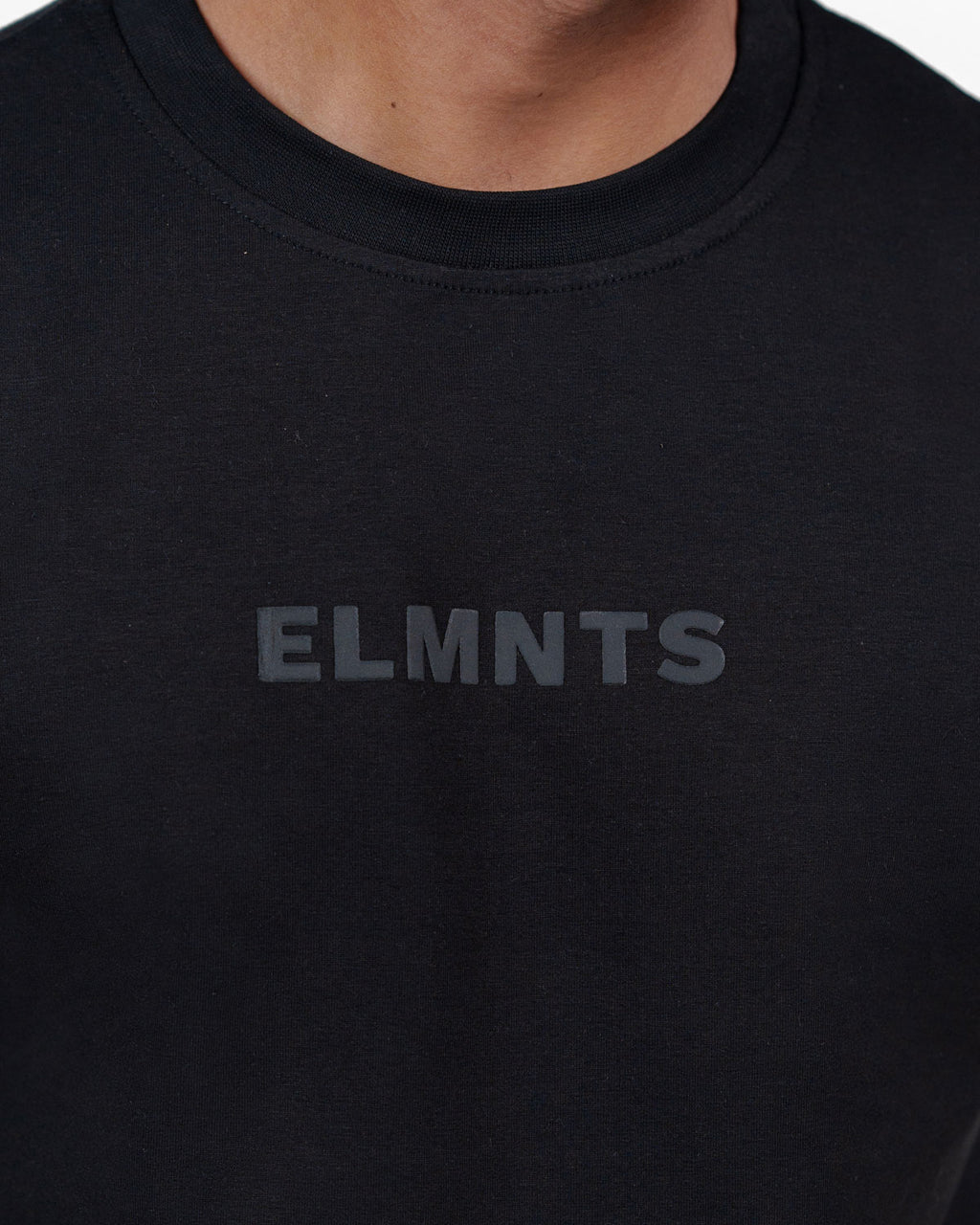 Pitch Black Regular Tee — Signature - 4